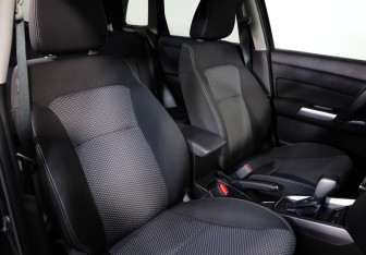 Подержанный автомобиль Suzuki Vitara 2021 года (18 фото)