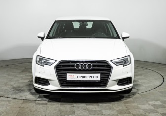 Подержанный автомобиль Audi A3 Sedan 2018 года (2 фото)