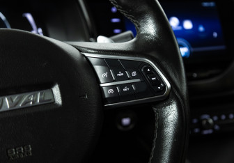 Подержанный автомобиль Haval F7x 2019 года (18 фото)