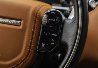 Подержанный автомобиль Land Rover Range Rover Sport 2021 года (14 фото)