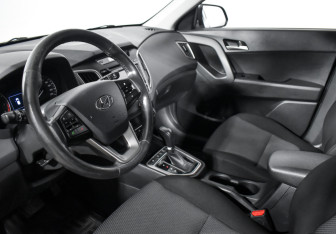 Подержанный автомобиль Hyundai Creta 2016 года (9 фото)
