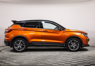 Подержанный автомобиль Geely Coolray 2020 года (4 фото)