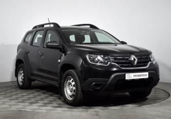 Подержанный автомобиль Renault Duster 2022 года (3 фото)