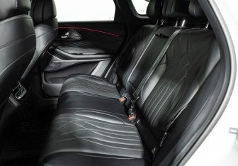 Подержанный автомобиль Exeed RX 2023 года (10 фото)