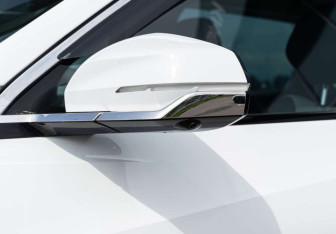 Новый Geely Atlas 2025 (5 фото)