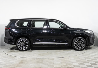 Подержанный автомобиль Exeed VX 2023 года (4 фото)