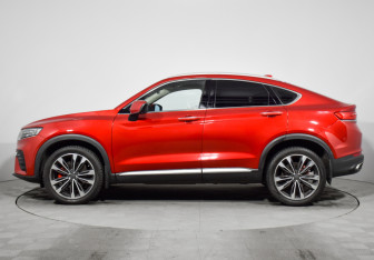 Подержанный автомобиль Geely Tugella 2022 года (8 фото)