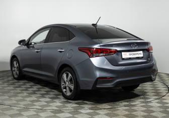 Подержанный автомобиль Hyundai Solaris Sedan 2017 года (7 фото)
