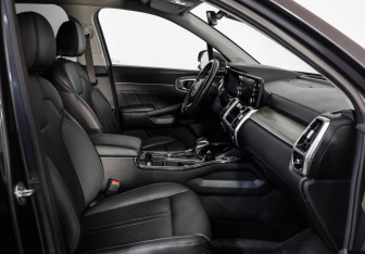 Подержанный автомобиль Kia Sorento 2021 года (26 фото)