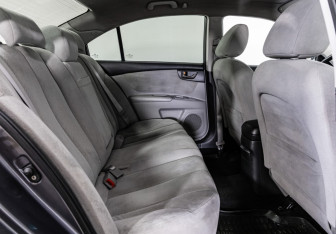 Подержанный автомобиль Kia Magentis 2007 года (16 фото)