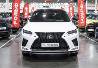 Подержанный автомобиль Lexus RX 2020 года (3 фото)