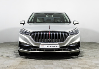 Подержанный автомобиль Hongqi H5 2022 года (2 фото)