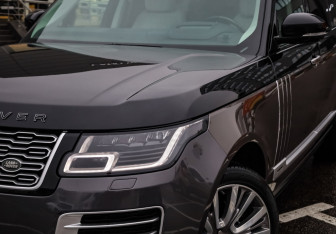 Подержанный автомобиль Land Rover Range Rover 2019 года (2 фото)