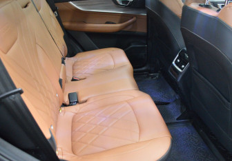 Подержанный автомобиль Chery Tiggo 8 Pro Max 2022 года (13 фото)