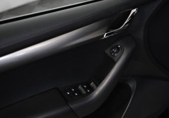 Подержанный автомобиль Skoda Octavia Liftback 2019 года (20 фото)