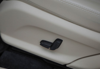 Подержанный автомобиль Mercedes-Benz GLC Coupe 2019 года (26 фото)