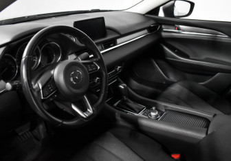 Подержанный автомобиль Mazda 6 Sedan 2022 года (9 фото)