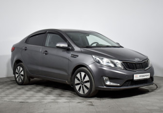 Подержанный автомобиль Kia Rio Sedan 2012 года (3 фото)