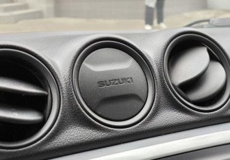 Подержанный автомобиль Suzuki Vitara 2016 года (9 фото)