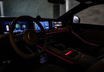 Подержанный автомобиль Voyah Free 2023 года (15 фото)