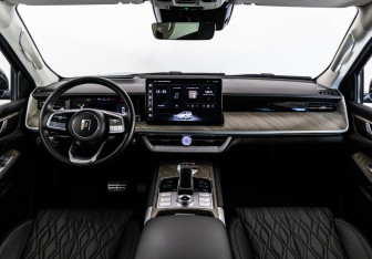 Подержанный автомобиль Tank 500 2023 года (14 фото)