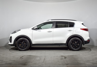Подержанный автомобиль Kia Sportage 2021 года (8 фото)