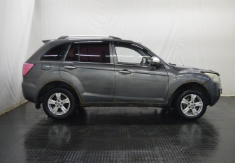 Подержанный автомобиль Lifan X60 2013 года (4 фото)