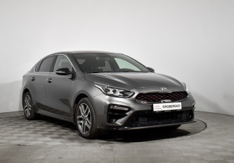 Подержанный автомобиль Kia Cerato Sedan 2021 года (3 фото)