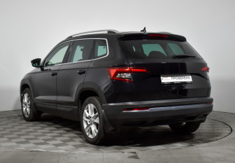 Подержанный автомобиль Skoda Karoq 2020 года (7 фото)
