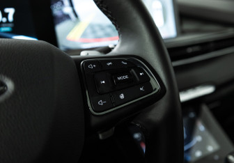 Подержанный автомобиль Chery Tiggo 8 Pro Max 2022 года (16 фото)