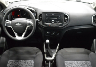 Подержанный автомобиль LADA (ВАЗ) XRAY 2022 года (14 фото)