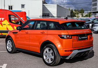 Подержанный автомобиль Land Rover Range Rover Evoque 2014 года (9 фото)
