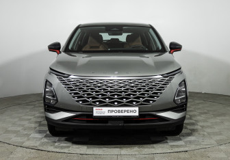 Подержанный автомобиль Omoda C5 2023 года (2 фото)
