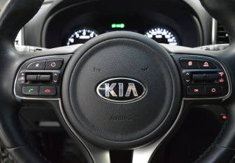 Подержанный автомобиль Kia Sportage 2016 года (14 фото)