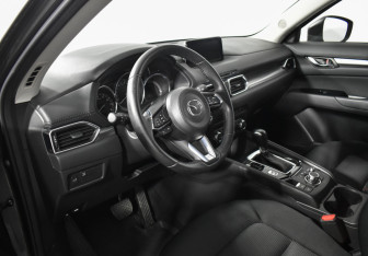 Подержанный автомобиль Mazda CX-5 2018 года (9 фото)
