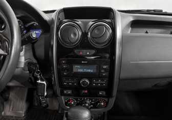 Подержанный автомобиль Renault Duster 2017 года (16 фото)