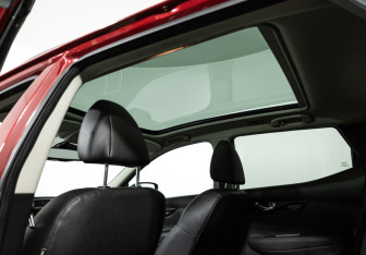 Подержанный автомобиль Nissan Qashqai 2014 года (21 фото)