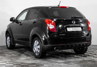 Подержанный автомобиль SsangYong Actyon 2014 года (7 фото)