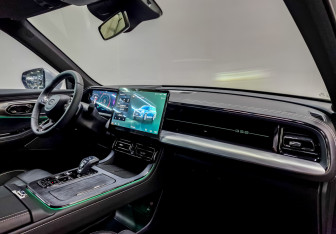 Новый GAC GS8 2025 (9 фото)