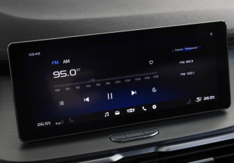 Подержанный автомобиль Geely Coolray 2021 года (16 фото)