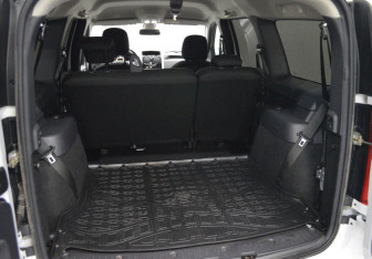 Подержанный автомобиль LADA (ВАЗ) Largus Wagon 2024 года (15 фото)