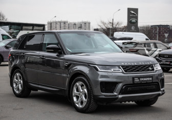 Подержанный автомобиль Land Rover Range Rover Sport 2018 года (5 фото)