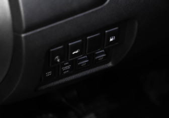 Подержанный автомобиль Nissan Murano Suv 2010 года (22 фото)