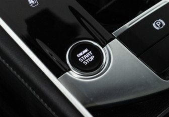 Подержанный автомобиль Kia Sportage 2023 года (20 фото)