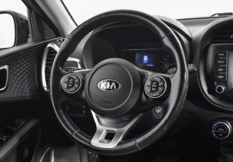 Подержанный автомобиль Kia Soul 2020 года (14 фото)