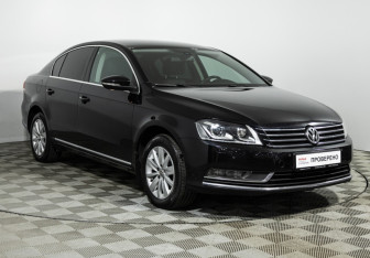Подержанный автомобиль Volkswagen Passat Sedan 2011 года (3 фото)