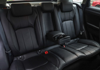 Подержанный автомобиль Land Rover Range Rover Evoque 2017 года (30 фото)