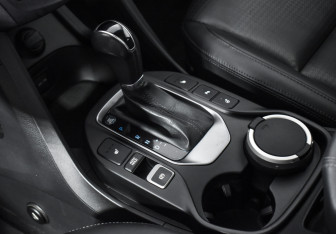 Подержанный автомобиль Hyundai Santa Fe 2013 года (11 фото)