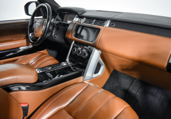 Подержанный автомобиль Land Rover Range Rover 2013 года (15 фото)