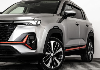 Подержанный автомобиль Changan CS35PLUS 2023 года (2 фото)